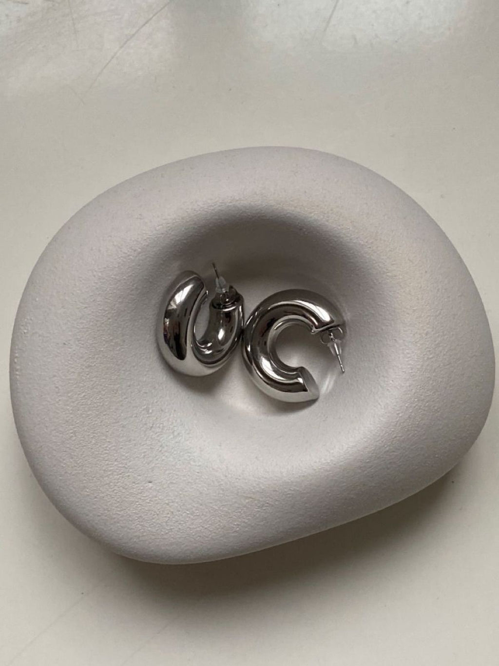 Everyday Hoop Earring