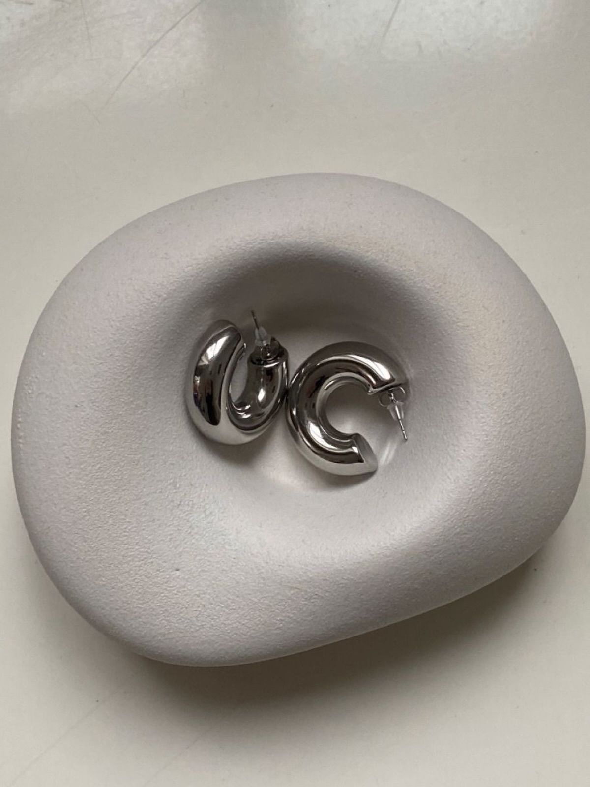 Everyday Hoop Earring