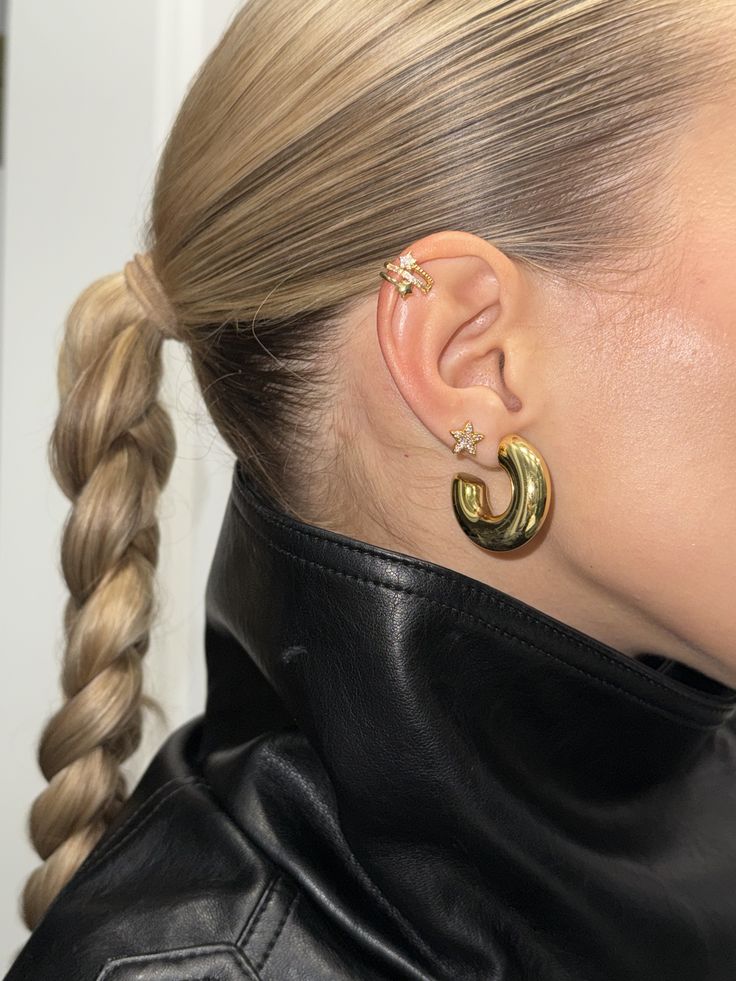 Everyday Hoop Earring