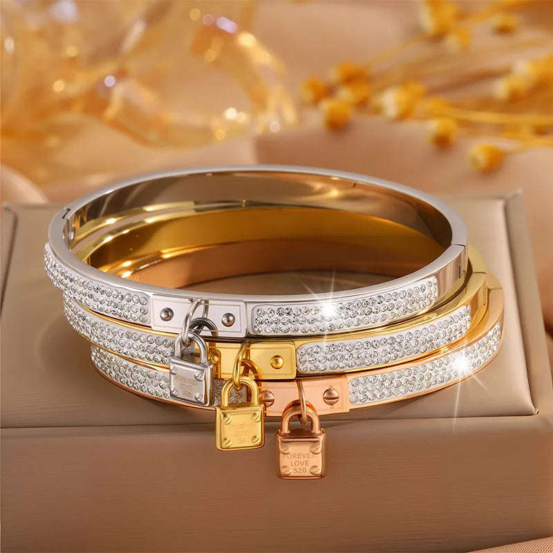 Love Cubic Zirc Bracelet