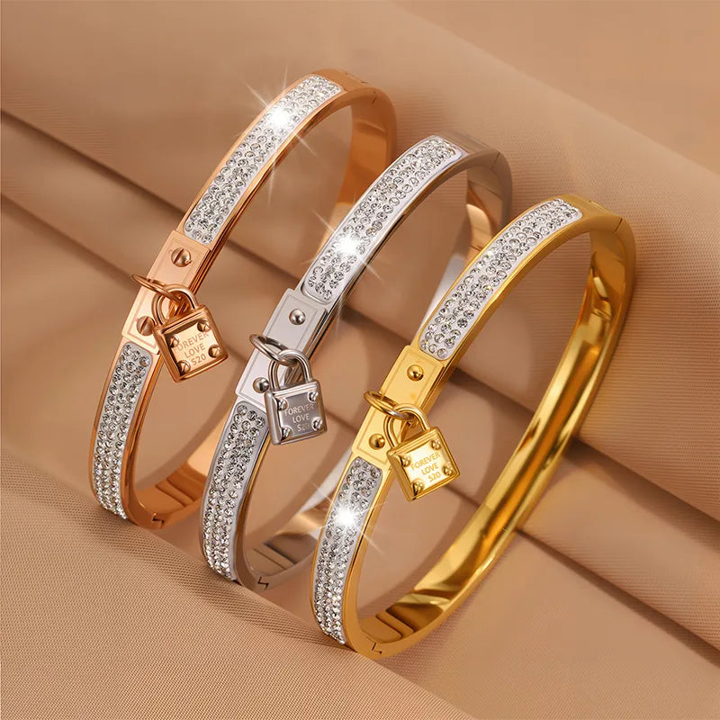 Love Cubic Zirc Bracelet