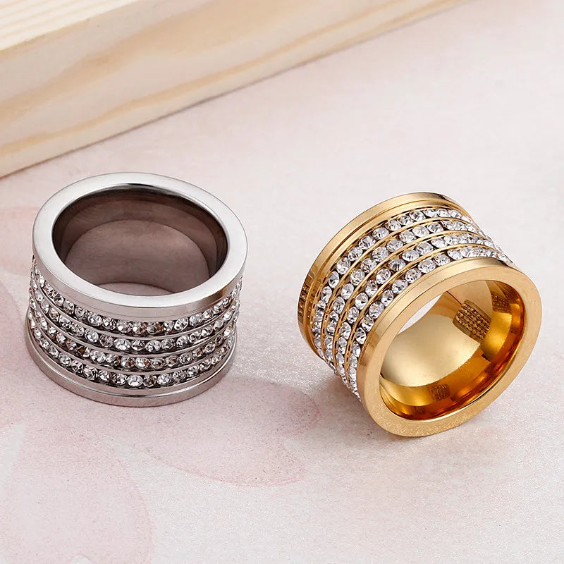 Luxe Band Ring