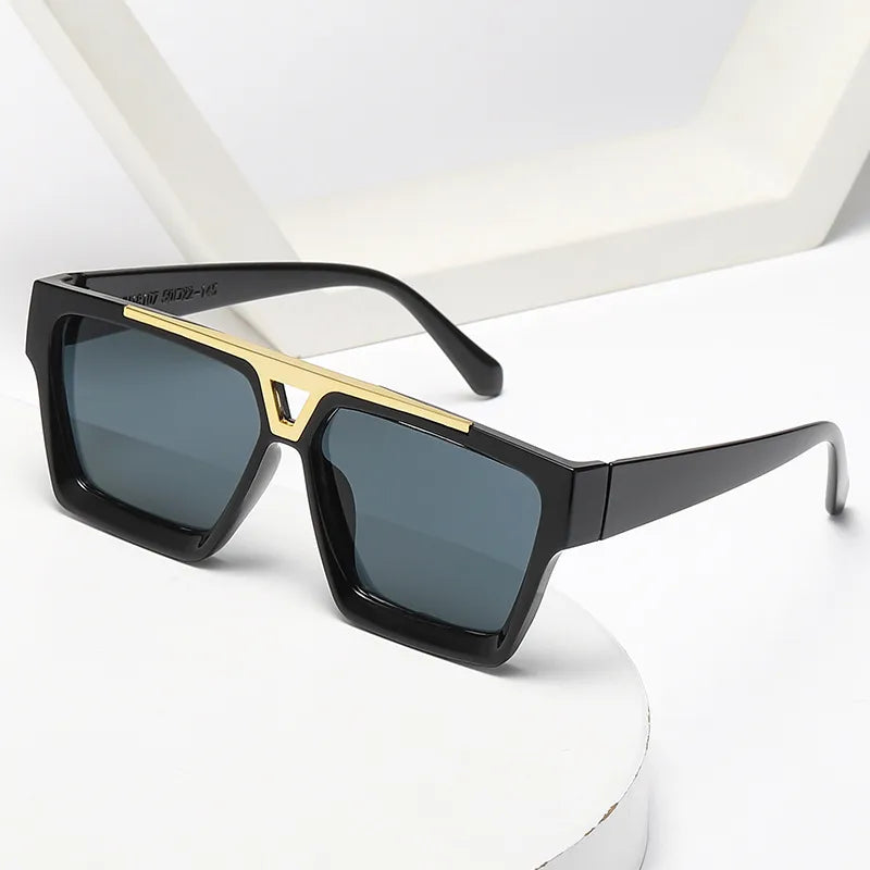 Millionaire Gold Details Sunglasses