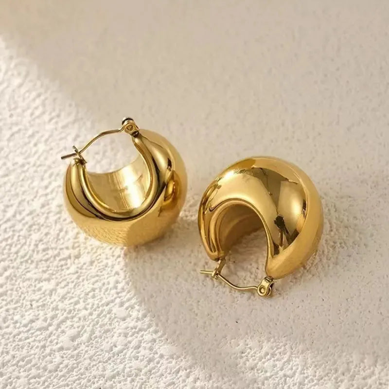 Retro Gold Classic Hoop Earring